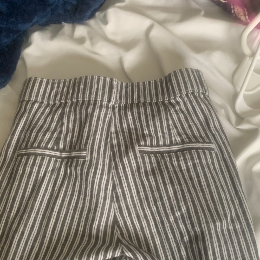 pants - Picture 3 of 4
